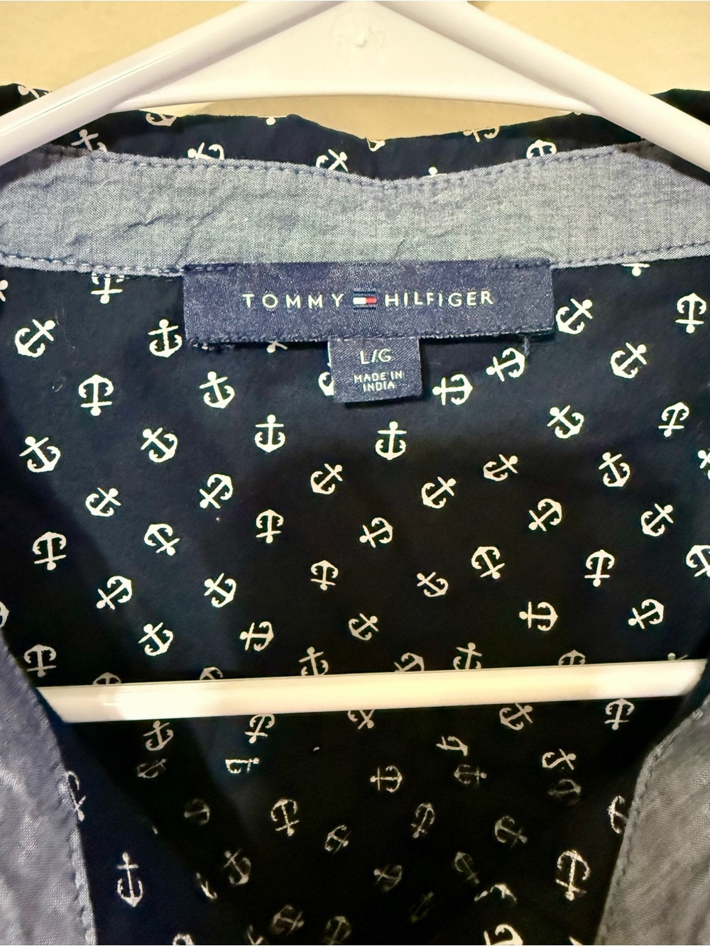 Tommy Hilfiger Women’s Navy Shirt with White Anchor Motif - Picture 3 of 3